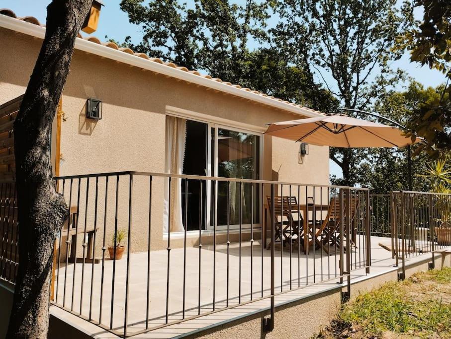 Charmante Maison Avec Jardin Aux Portes Des Gorges De L'Ardeche Saint-Julien-de-Peyrolas Ngoại thất bức ảnh